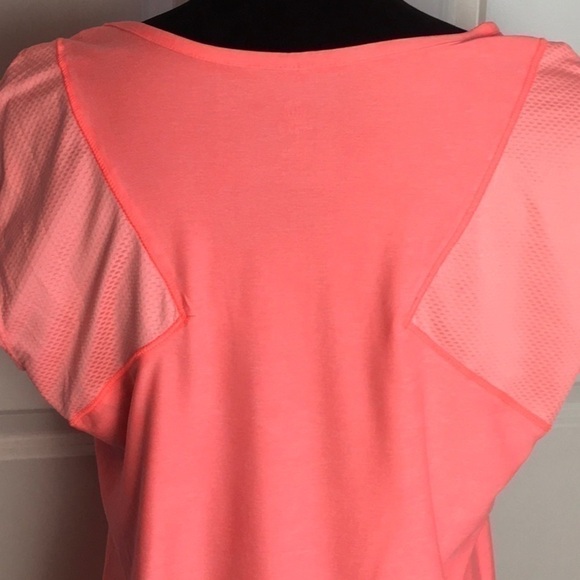 🎉 SALE SALANCE Collection Workout Tee - Picture 6 of 8